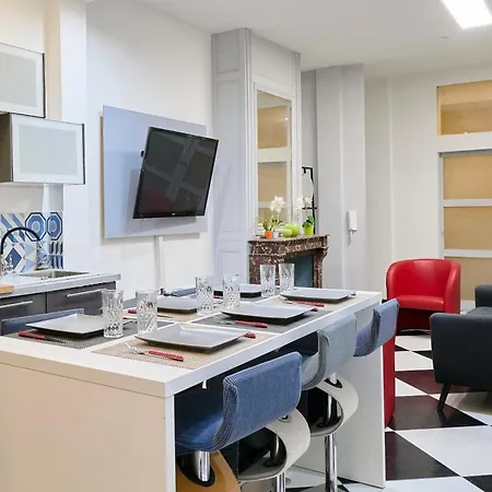 Apartment Cote Prestige Jacuzzi Et Baby-foot Elegant Lille