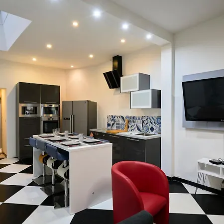 Cote Prestige Jacuzzi Et Baby-foot Elegant Apartment Lille